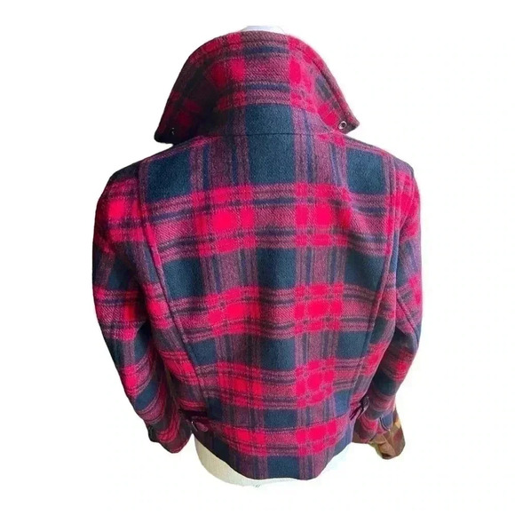 Women's Gap Plaid Coat Size S Red and Black Side Zip Asymmetrical Preowned - Picture 4 of 10